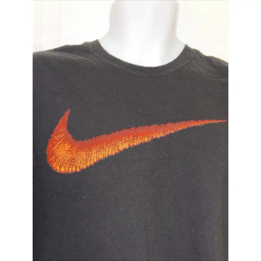 men nike t shirt xl